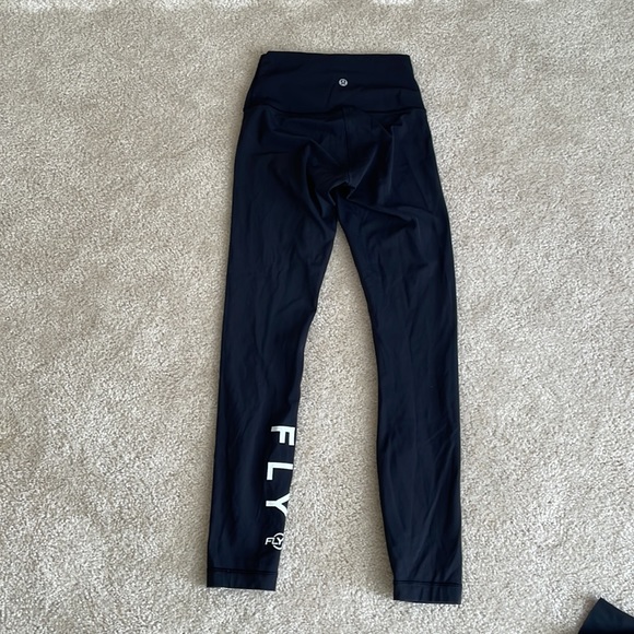 Lululemon Flywheel Collab Wunder Under Hi-Rise 7/8 Tight *Full-On Luxtreme 2 - Picture 3 of 7